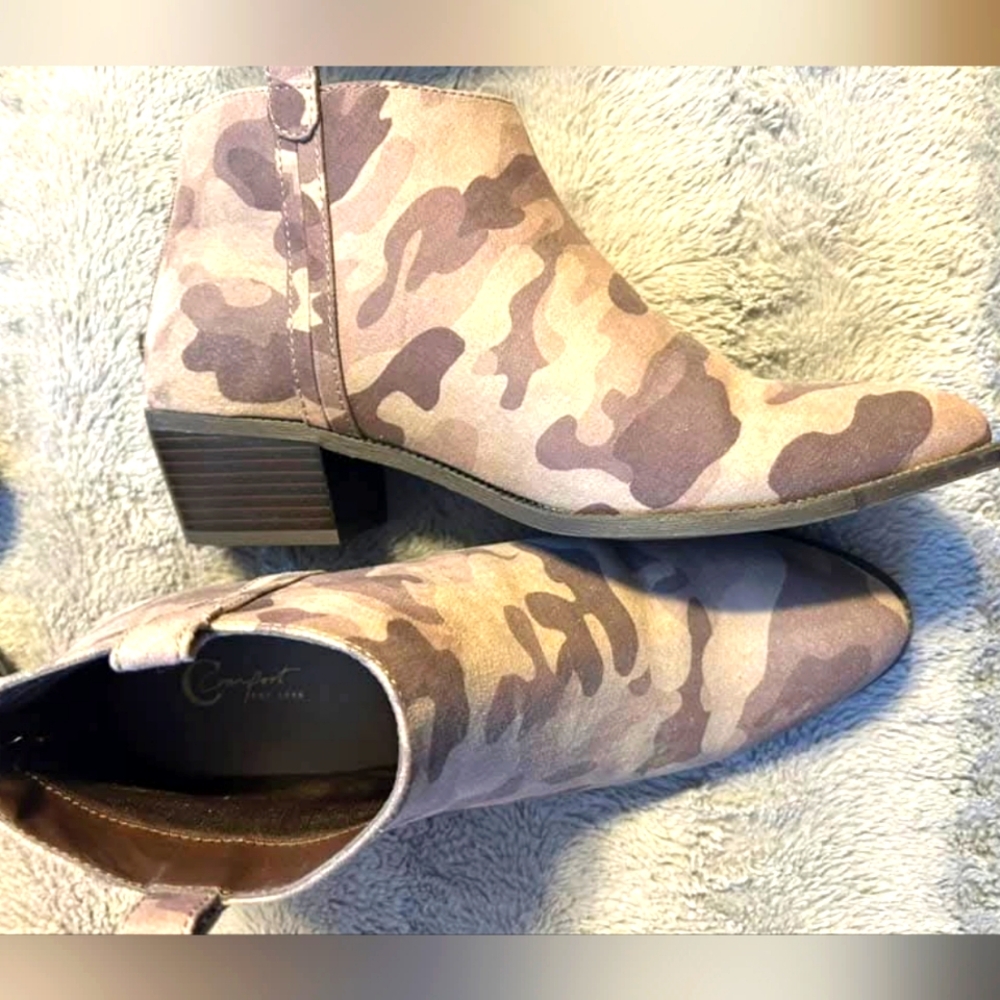 Comfort est 1946 Ankle Boots